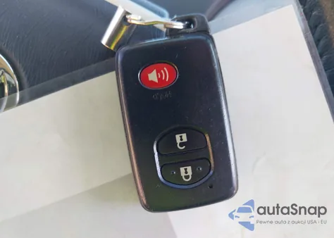 2013 Toyota Prius Four из США, поврежденный, VIN JTDKN3DU7D5550216